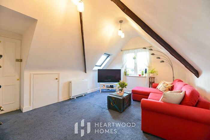 1 Bedroom Flat For Sale In London Road, St Albans, AL1