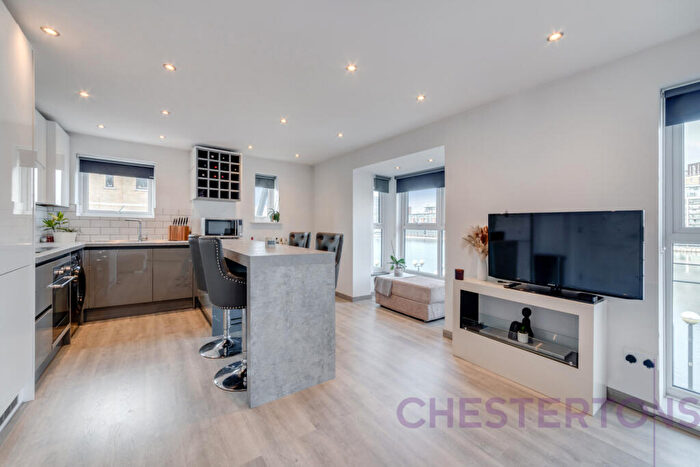 2 Bedroom Flat To Rent In Marlborough House, Hardy Avenue, E16