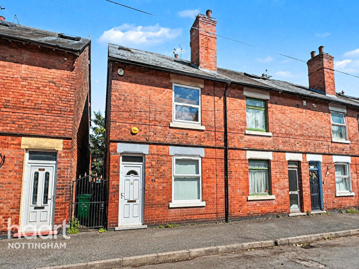 3 Bedroom End Of Terrace House For Sale In Glapton Road, The Meadows, NG2