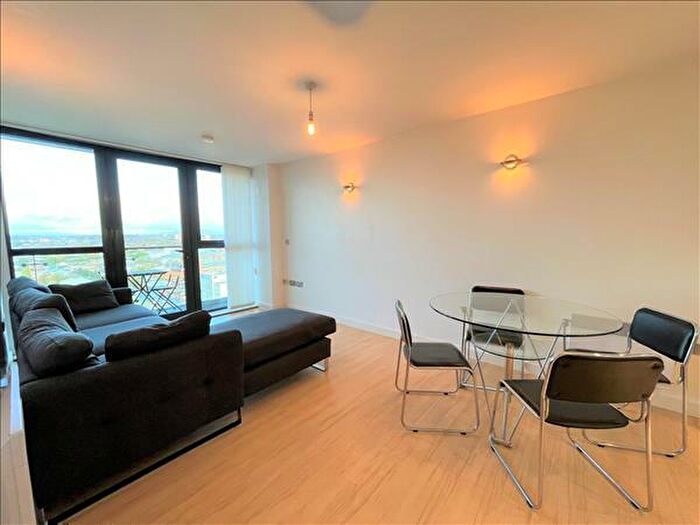 2 Bedroom Flat To Rent In Tempus Tower, Mirabel Street, M3