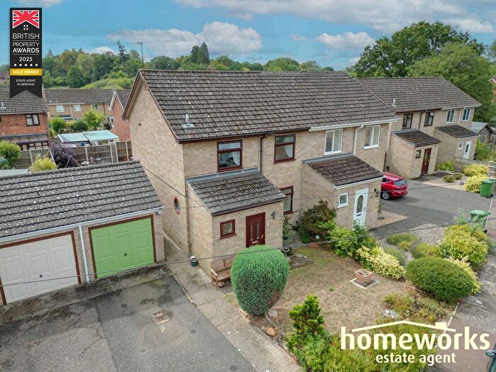 3 Bedroom Semi Detached House For Sale In Valley View, Dereham, NR19