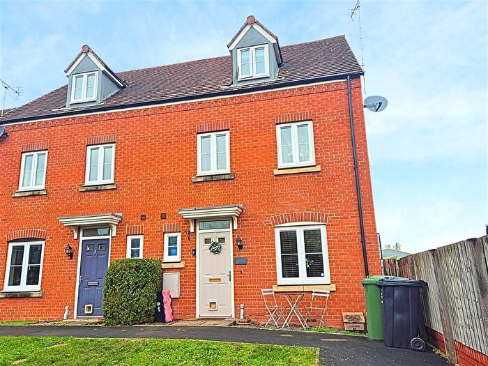 4 Bedroom Semi-Detached House For Sale In Jacques Road, Leominster, Herefordshire, HR6