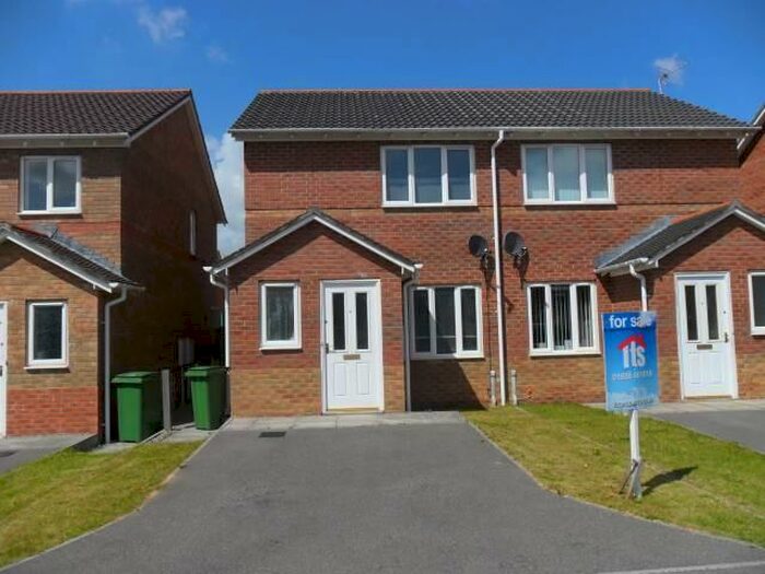 2 Bedroom House To Rent In Colliers Avenue, Llanharan, CF72