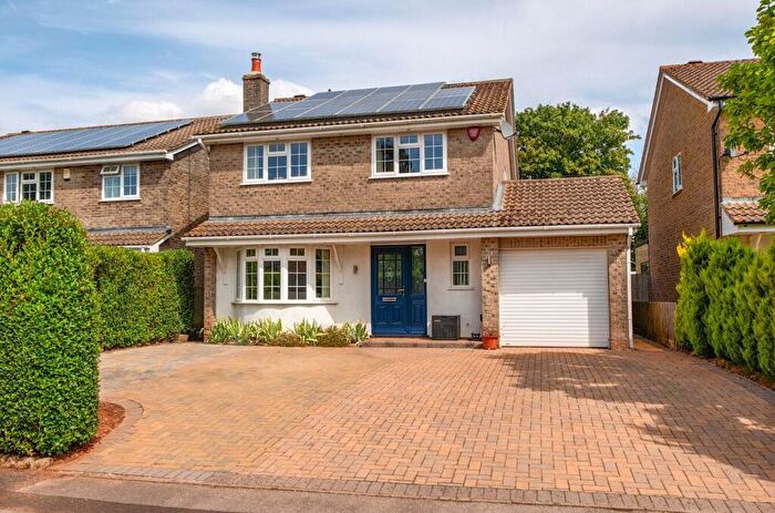 4 Bedroom Detached House For Sale In Cautletts Close, Midsomer Norton, Radstock, BA3
