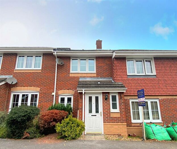 2 Bedroom Terraced House To Rent In Badgers Copse, Park Gate, Southampton, SO31