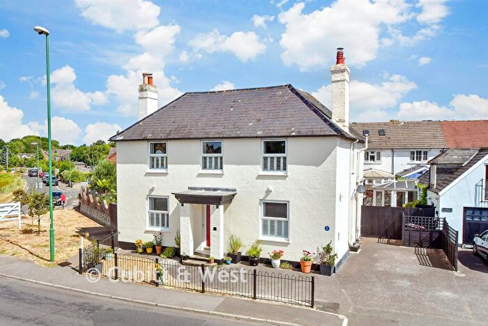 4 Bedroom Semi-Detached House For Sale In Main Road, Southbourne, Hampshire, PO10