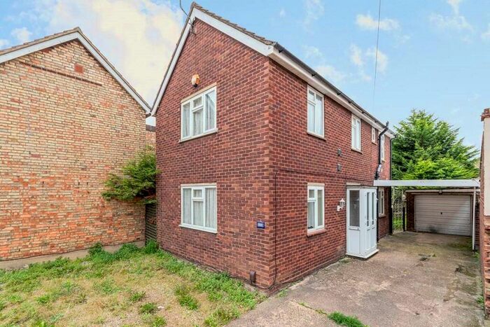 3 Bedroom Detached House To Rent In Bedford Road, Kempston, Bedford, MK42