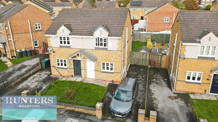 2 Bedroom Semi Detached House To Rent In Chelwood Drive, Allerton, Bradford, West Yorkshire, BD15