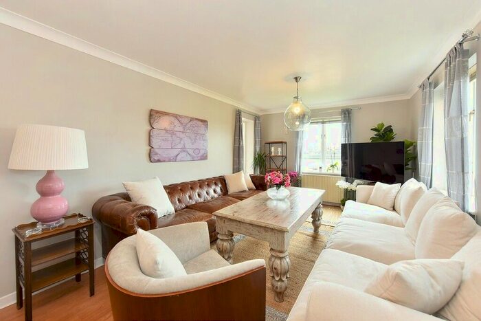 1 Bedroom Flat To Rent In Milton Court, Ranelagh Gardens, SW6