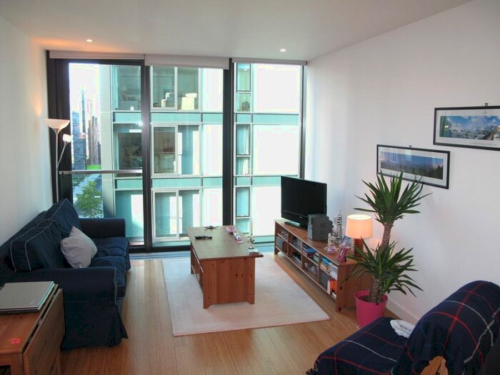 1 Bedroom Flat To Rent In Simpson Loan, Quartermile, Edinburgh, EH3