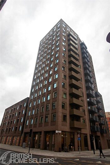 1 Bedroom Apartment For Sale In Ashley Road, London, N17