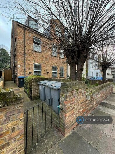 1 Bedroom Flat To Rent In Connaught Road, London, NW10