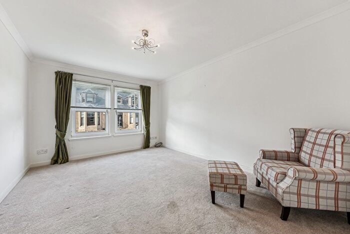 1 Bedroom Flat To Rent In Flat, Falkirk, Stirlingshire, FK1