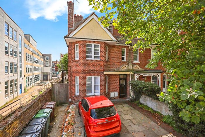 6 Bedroom Semi-Detached House For Sale In Old Orchard Road, Eastbourne, BN21