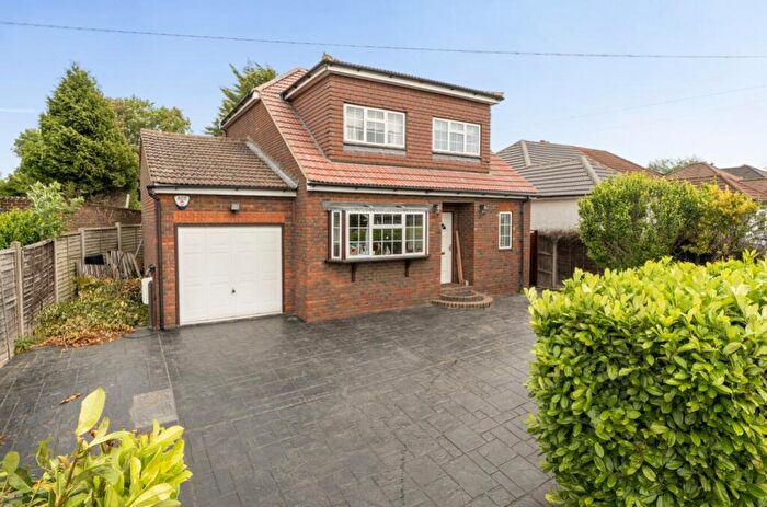 3 Bedroom Detached House To Rent In Winchester Road, Orpington, Kent, BR6