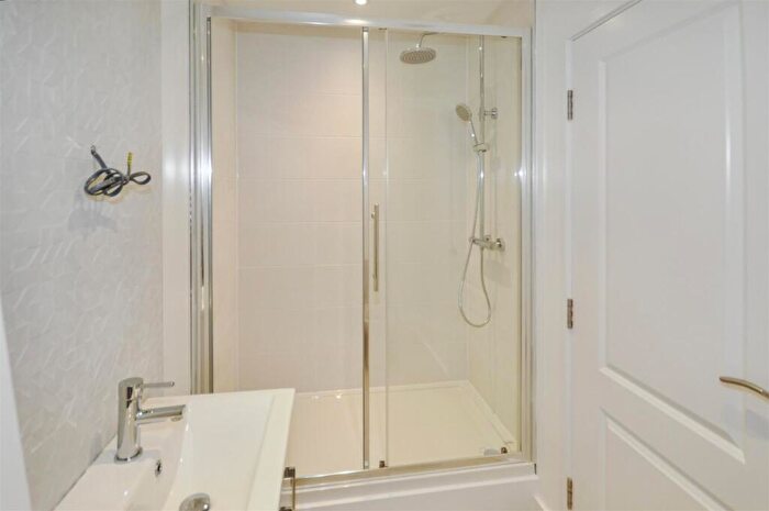 2 Bedroom Apartment To Rent In Waterside House, Queensway, Leamington Spa, CV31