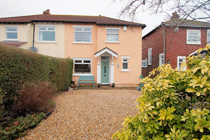 3 Bedroom Semi-Detached House For Sale In Westbrook Road, Portchester, PO16