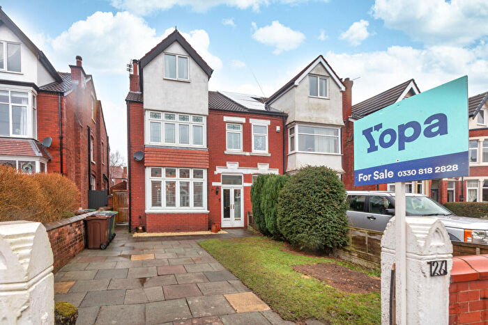 5 Bedroom Semi Detached House For Sale In Clive Road, Southport, PR8