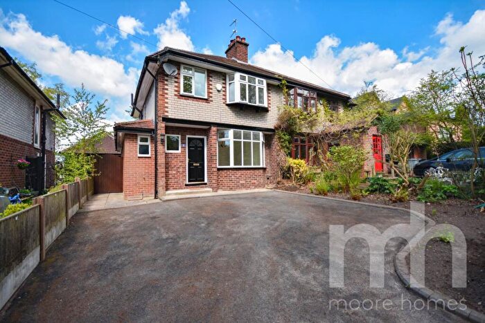 3 Bedroom Semi Detached House For Sale In Coachway, Prestbury, SK10