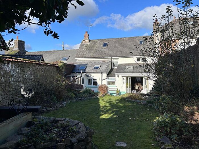 3 Bedroom Terraced House For Sale In Chulmleigh, EX18