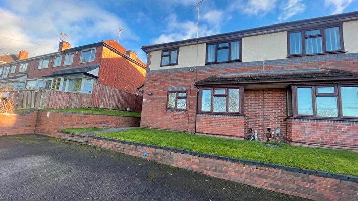 2 Bedroom Flat For Sale In Sandy Lane, Great Barr, Birmingham, B42