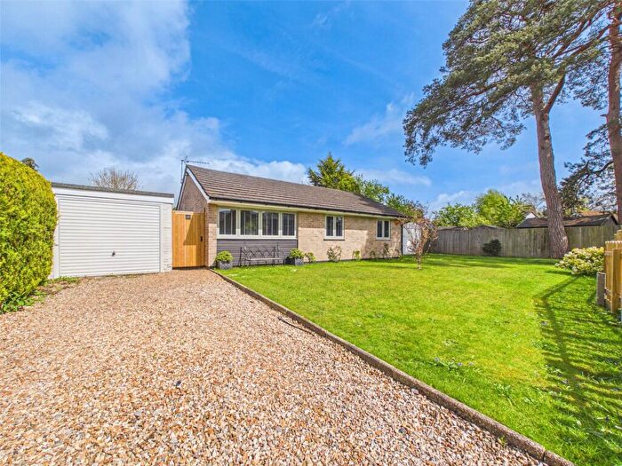 3 Bedroom Bungalow For Sale In Wiltshire Road, Bransgore, Christchurch, Dorset, BH23
