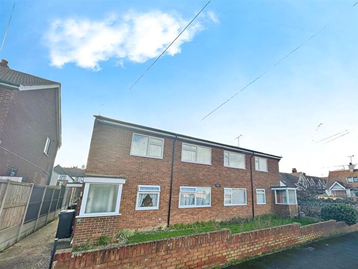 2 Bedroom Flat To Rent In Carlton Road East, Westgate-On-Sea, CT8