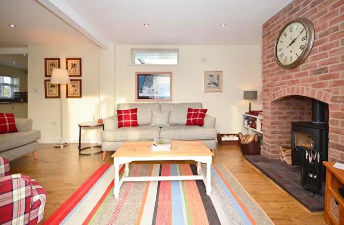 3 Bedroom Barn Conversion To Rent In Nantwich Road, Woore, Crewe, CW3