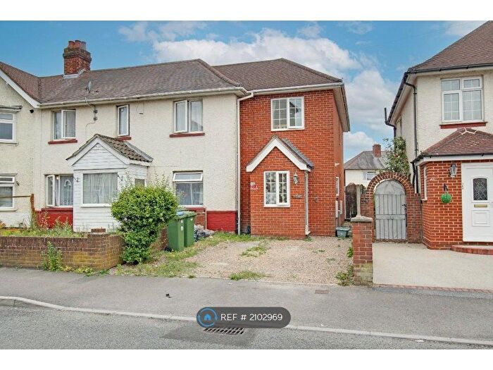 2 Bedroom End Terrace House To Rent In Rownhams Road, Southampton, SO16