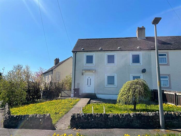 3 Bedroom End Of Terrace House To Rent In Earl Edwin Drive, Richmond, DL10