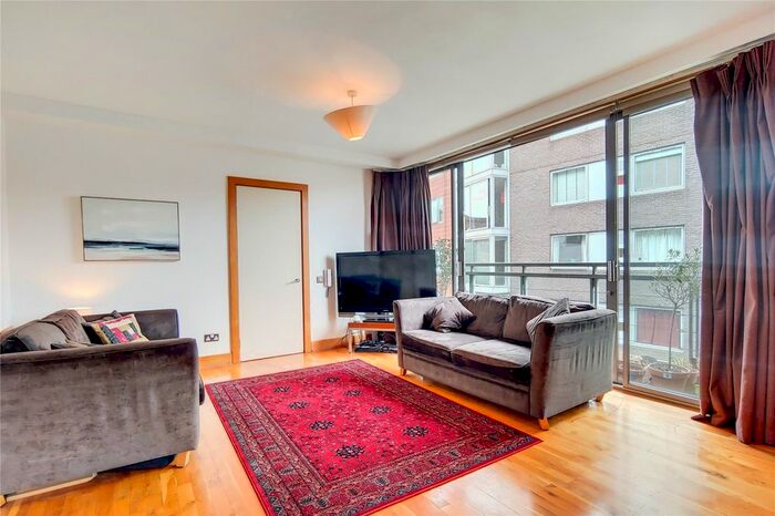 2 Bedroom Flat To Rent In Tanner Street, London, SE1