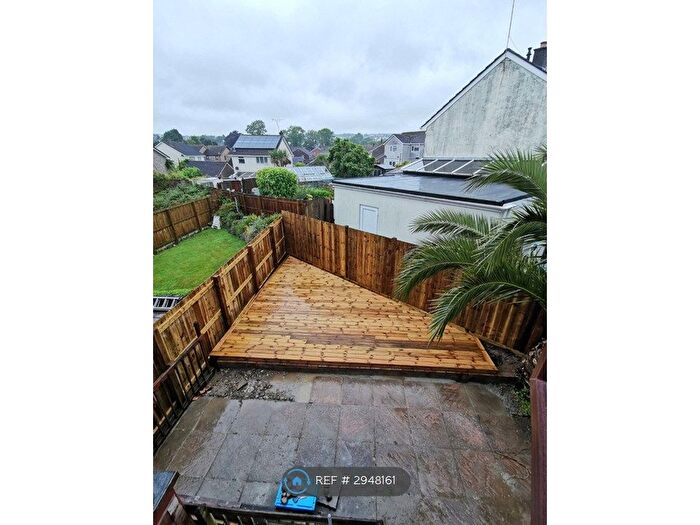 3 Bedroom Detached House To Rent In Mayfield Close, St Austell, PL25