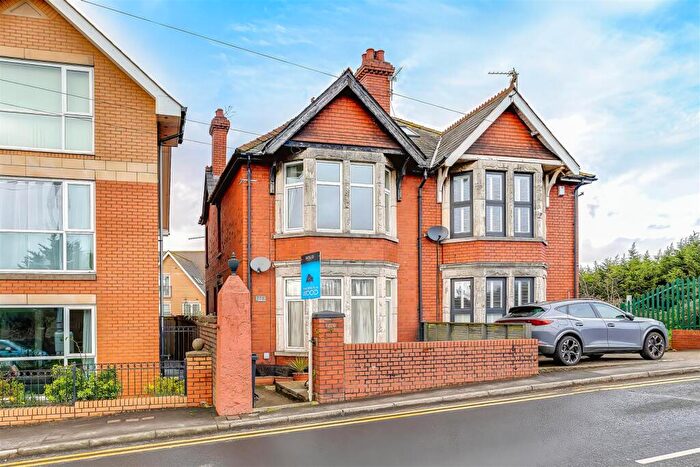 2 Bedroom Flat To Rent In College Road, Llandaff North, Cardiff, CF14