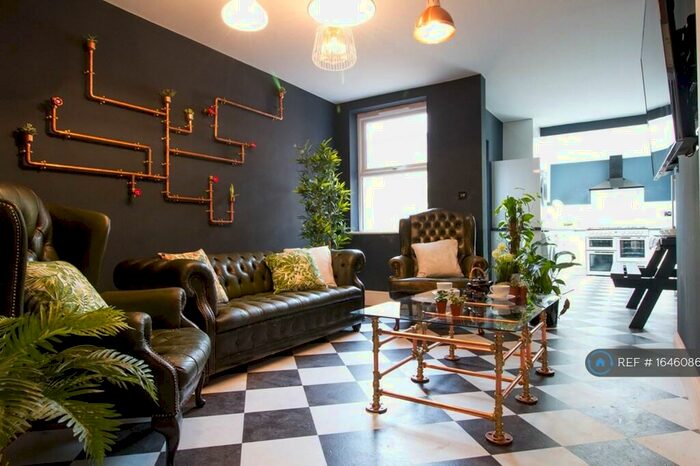 6 Bedroom Flat To Rent In Channell Road, Liverpool, L6