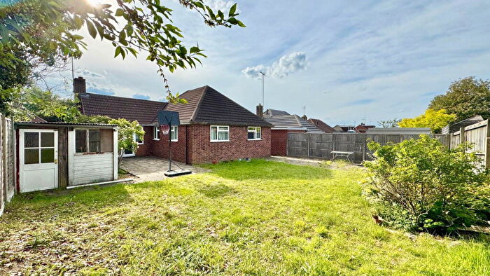 3 Bedroom Detached Bungalow For Sale In Paddock Road, Newbury, RG14
