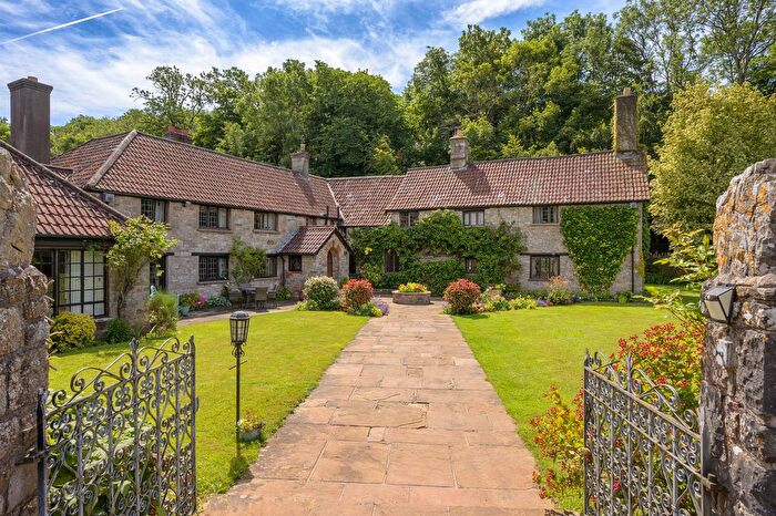 5 Bedroom Detached House For Sale In Plunder Street, Bristol, BS49