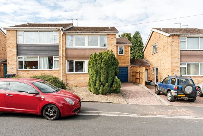 4 Bedroom Semi Detached House For Sale In Charlton Mead Drive, Brentry, BS10