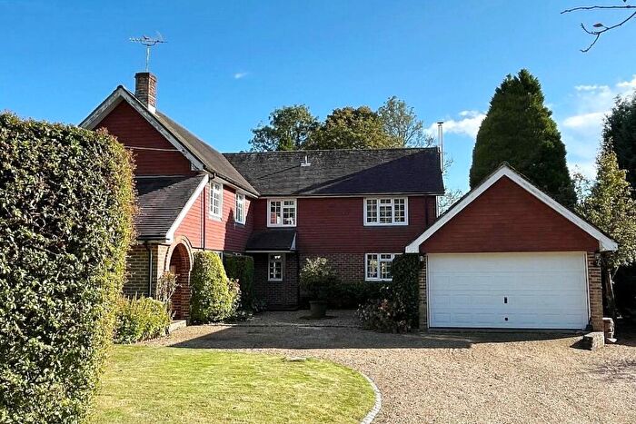4 Bedroom House For Sale In North Lane, Buriton, Petersfield, Hampshire, GU31
