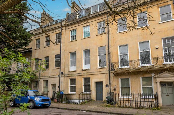 1 Bedroom Apartment To Rent In Ground Floor, Kensington Place, Walcot, Bath, BA1