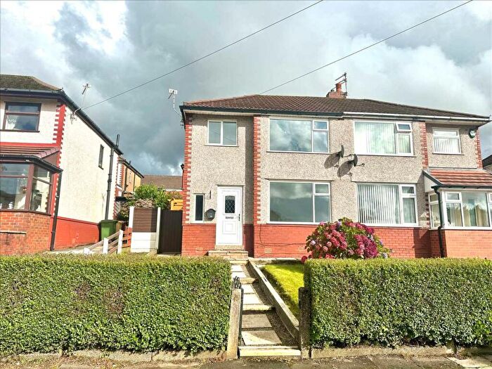 3 Bedroom Semi-Detached House To Rent In The Crescent, Horwich, Horwich, BL6