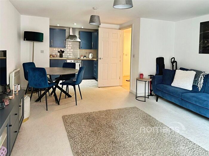 1 Bedroom Apartment For Sale In Grenfell Road, Maidenhead, Berkshire, SL6