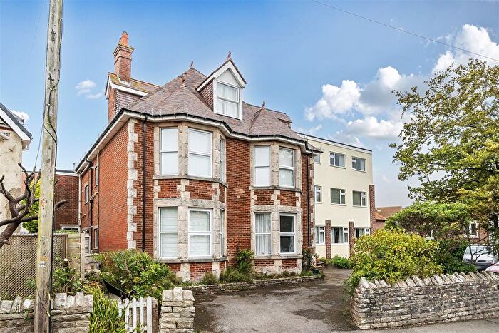 1 Bedroom Flat For Sale In Cliff Avenue, Swanage, BH19