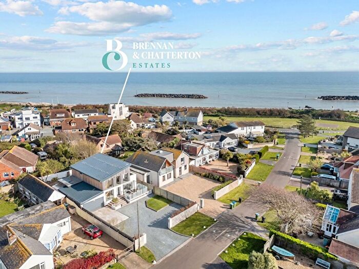 4 Bedroom Detached House For Sale In Alleyne Way, Bognor Regis, PO22