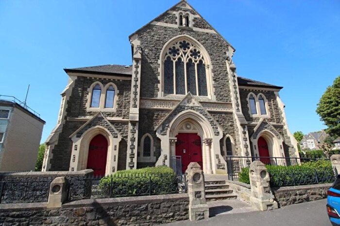2 Bedroom Flat To Rent In Lower Linden Road, Clevedon, North Somerset, BS21