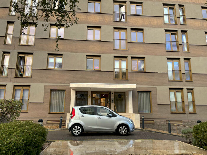 1 Bedroom Apartment To Rent In Printwork Apartments, Cheam, Sutton, SM3