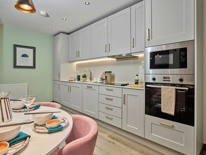 1 Bedroom Flat For Sale In Abbey Quay, Abbey Road, Barking, IG11