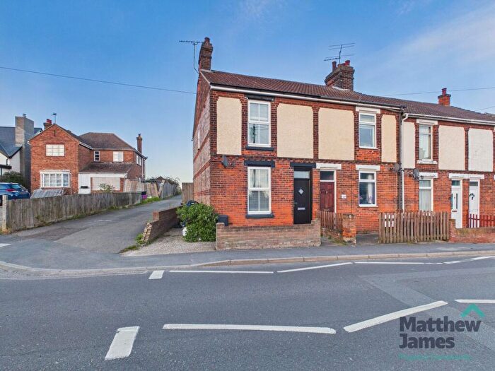 2 Bedroom End Of Terrace House To Rent In Bergholt Road, Colchester, CO4