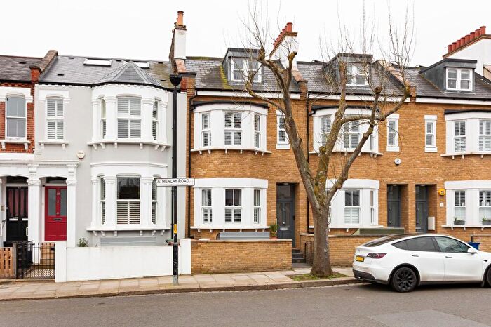 4 Bedroom Terraced House For Sale In Athenlay Road, London, SE15