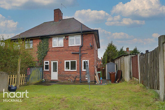 2 Bedroom Semi-Detached House For Sale In Ventnor Rise, Nottingham, NG5