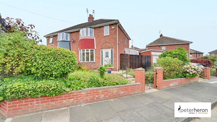 3 Bedroom Semi-Detached House To Rent In Borrowdale Avenue, Seaburn Dene, Sunderland, SR6